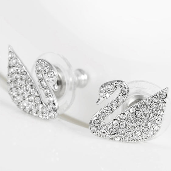 Khuyên tai thiên nga CDE Swan Mini Pierced Earrings Silver CDE3046SV