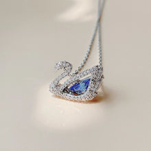 Dây chuyền Dancing Swan Necklace Blue CDE6052BU