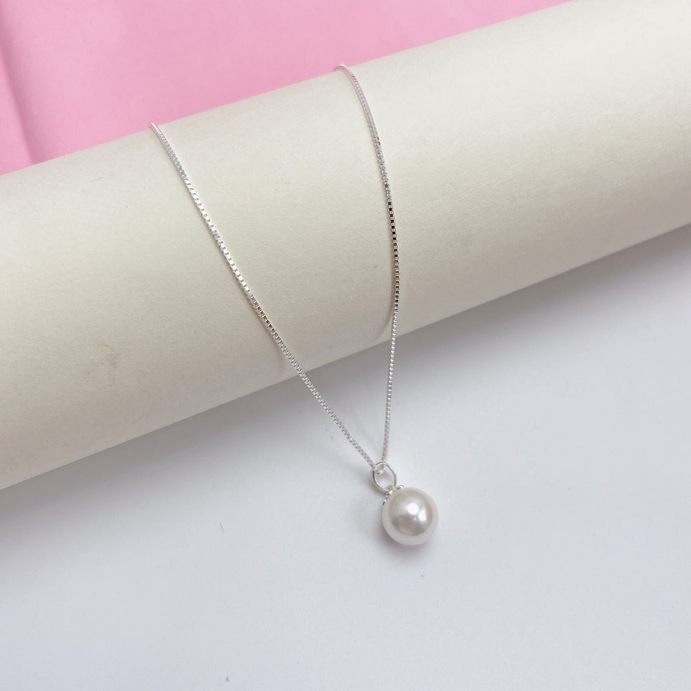 Pink Pearl Necklace White