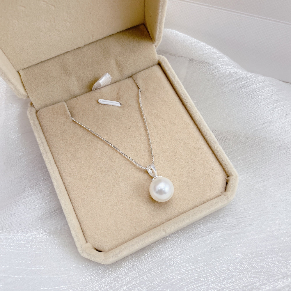 Pink Pearl Necklace White