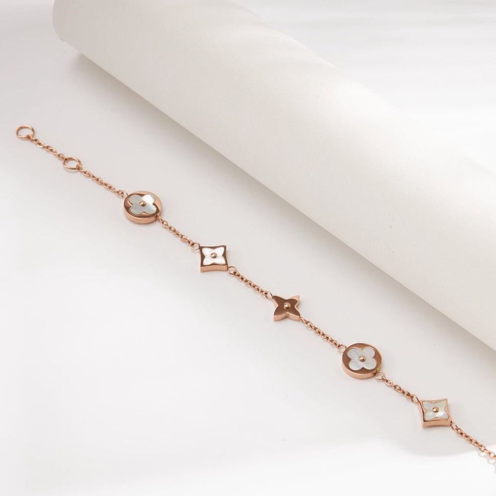 Four Leaf Flower Bracelet Rose Gold White