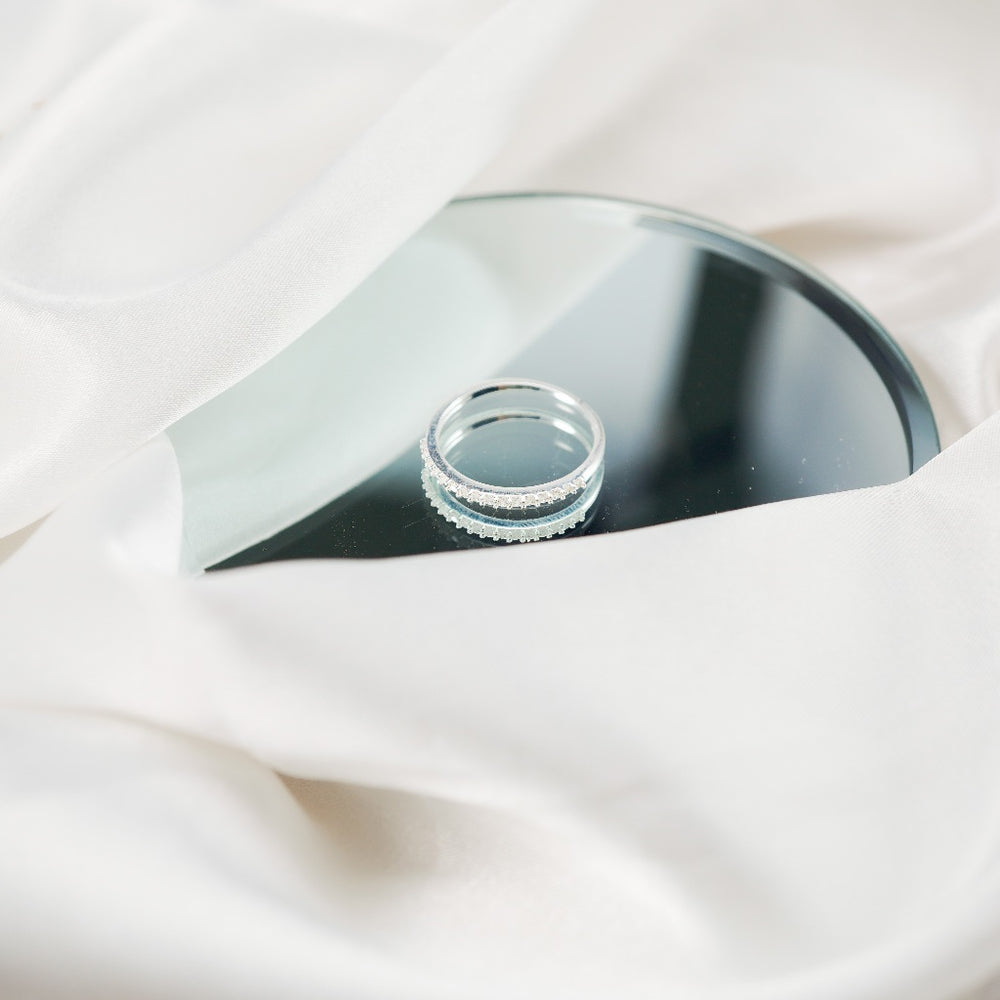 Beaded Ring Silver, đai bản vừa trơn