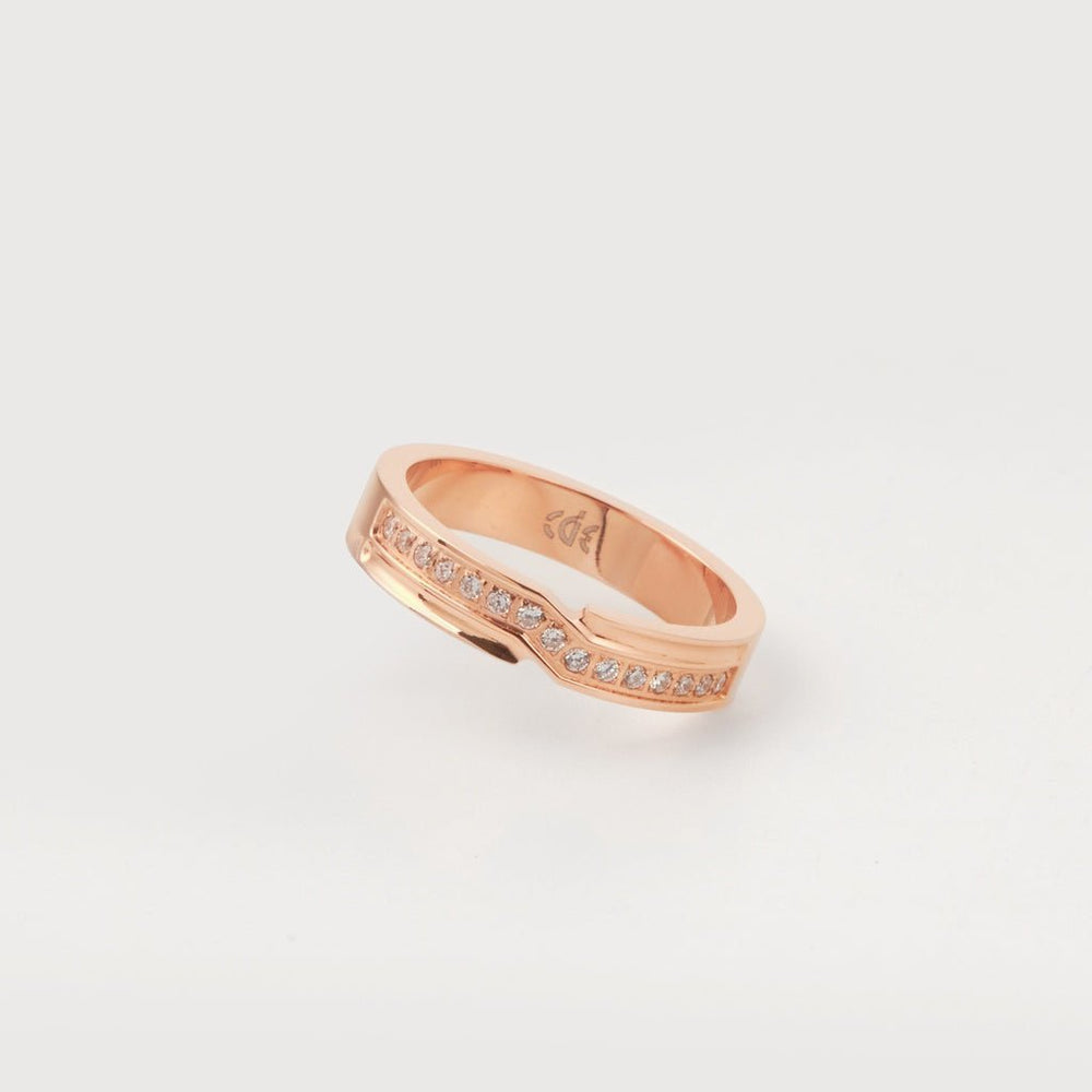 Matrix Wavy Ring Rose Gold, nhẫn bản vừa
