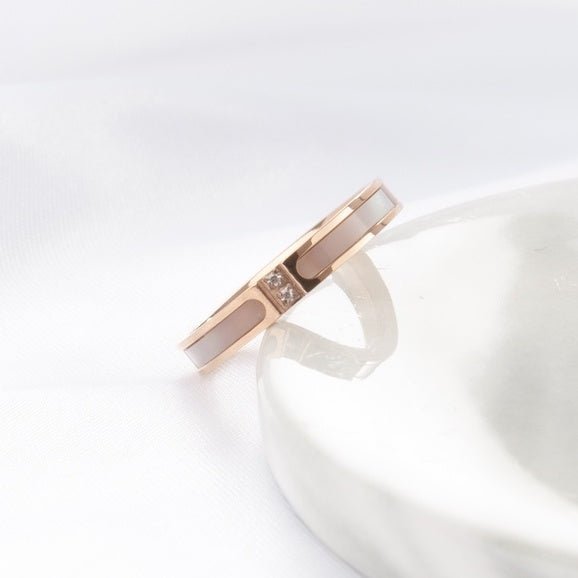 Nirvana Crystal Ring Rose Gold