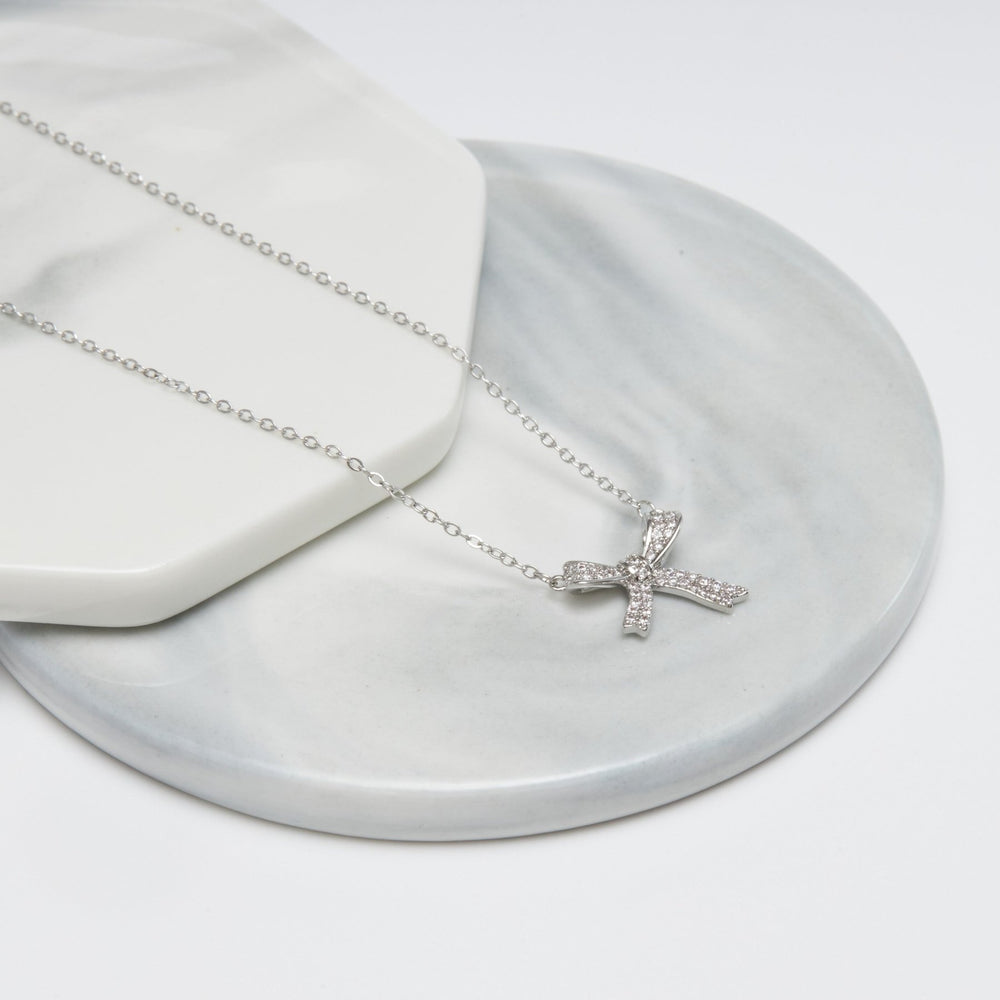 Bow Necklace Silver