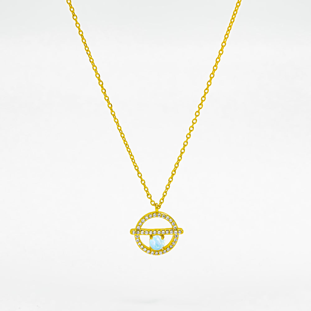 Moonlit Glow Necklace Gold