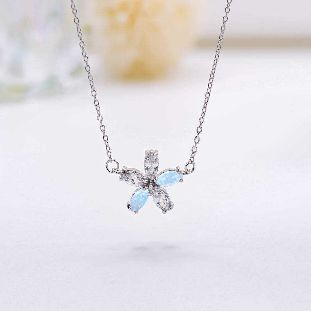 Celestial Bloom Necklace Silver
