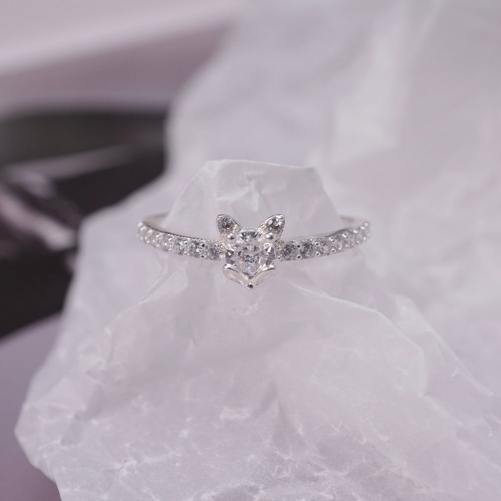 Sparkling Fox Ring Silver, mặt nhẫn hình đầu cáo với hai tai nhọn đính đá