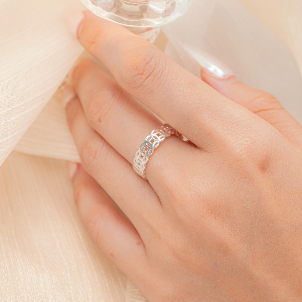 Lucky Coin Basic Ring Silver