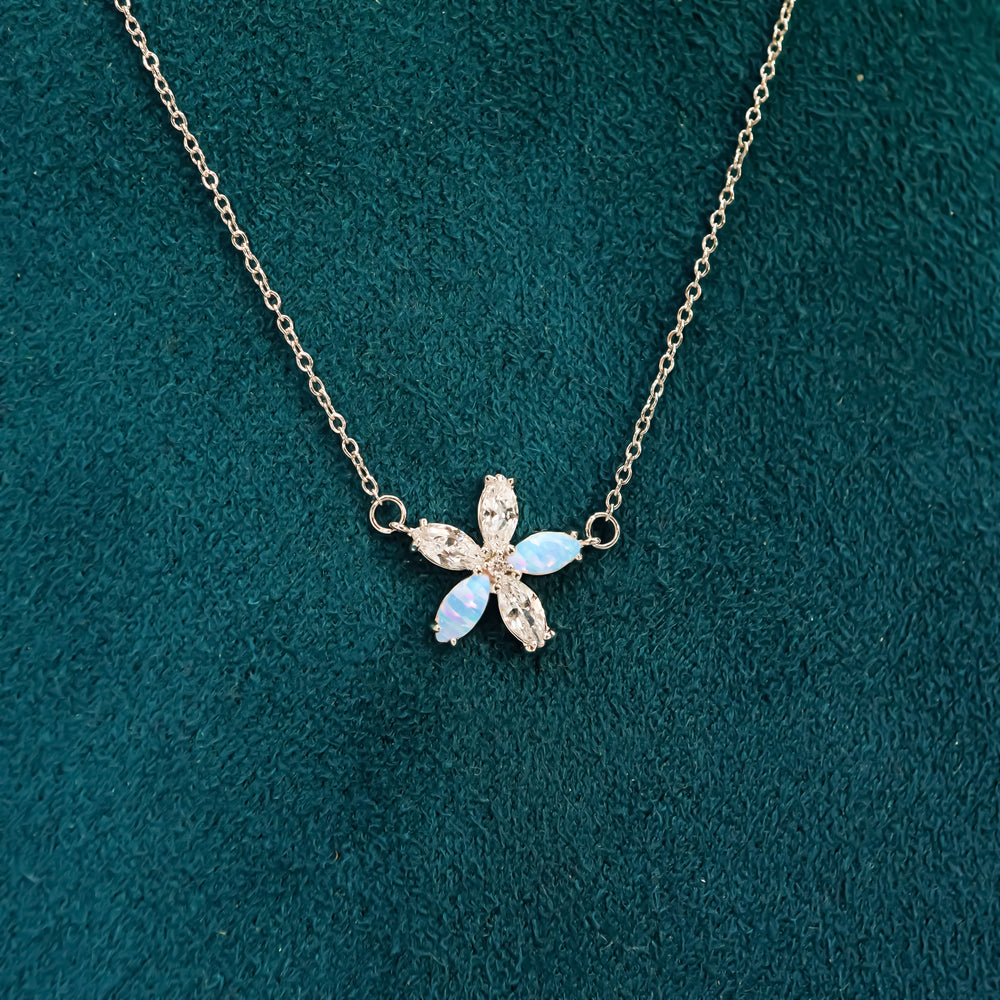 Celestial Bloom Necklace Silver