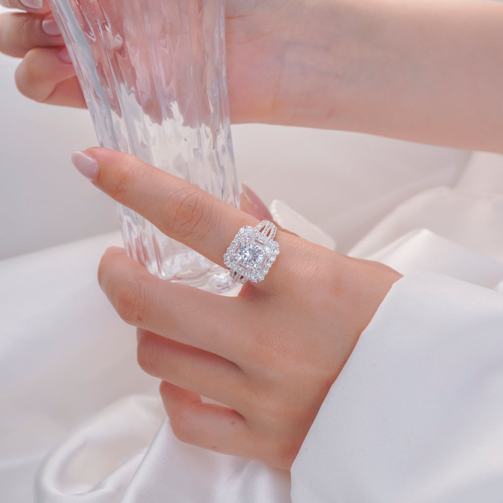 Luxurious Queen's Ring Silver - 8224SV