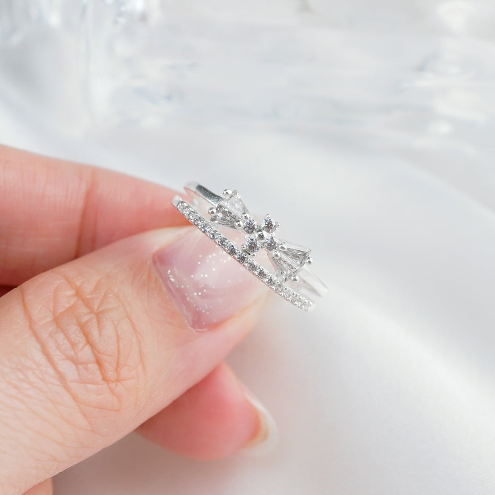 Contemporary Bow Ring Silver - 8250SV