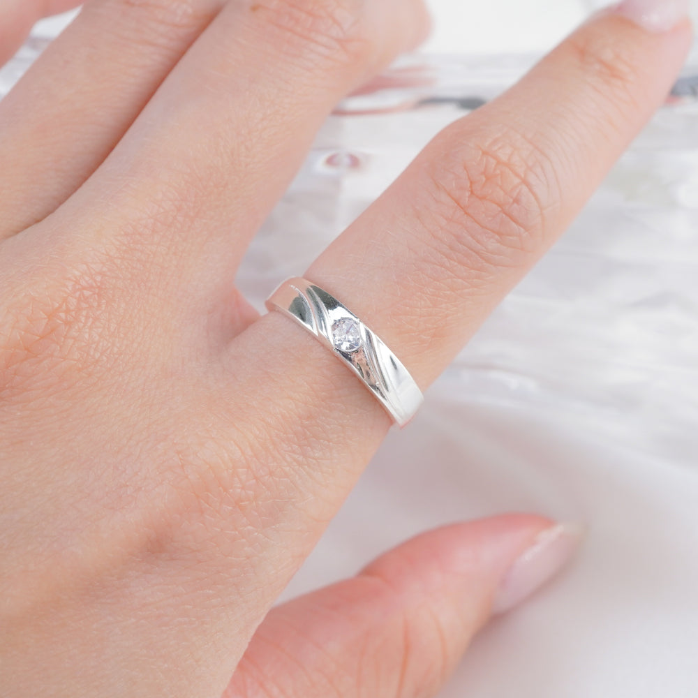 Gemstone-Studded Couple Ring Silver