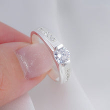 Nhẫn bạc nam nữ CDE Romantic Couple Ring Silver CDE8242SV - Nhẫn bạc ta cao cấp