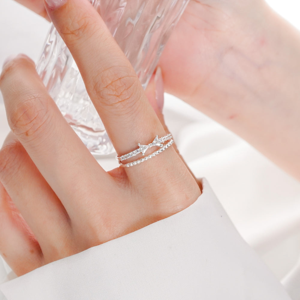 Distinctive Tiara Ring Silver