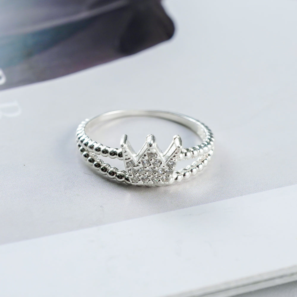 Unique Crown Ring Silver, vương miện đính đá ở giữa
