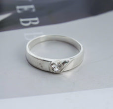 Nhẫn bạc nam nữ CDE Classic Modern Romantic Couple Ring Silver CDE8244SV - Nhẫn bạc ta cao cấp