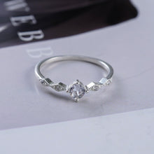 Nhẫn bạc nữ LAMY Stone Rhombus Ring Silver 8247