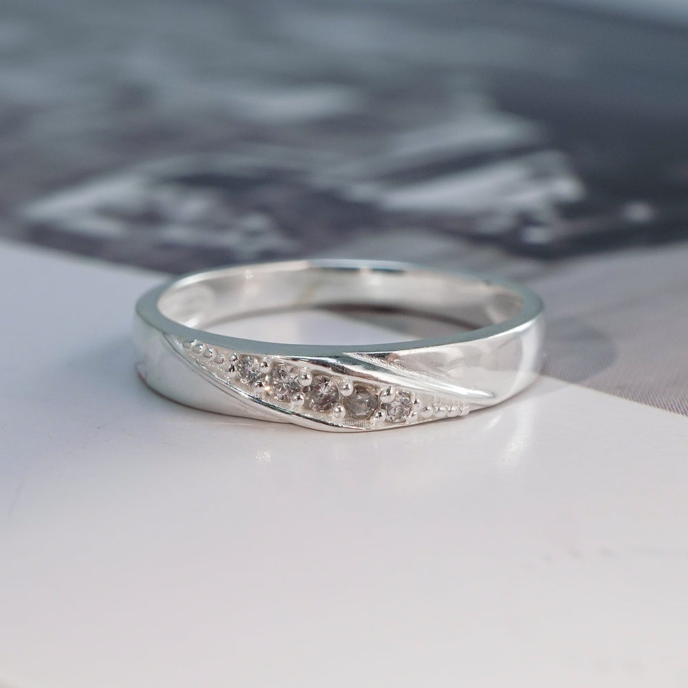 Modern Gem-Studded Ring Silver