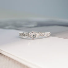 Nhẫn bạc nữ LAMY Delicate Light Luxury Ring 8248