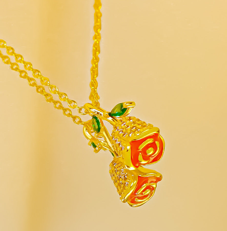 Love Rosebud Necklace Gold