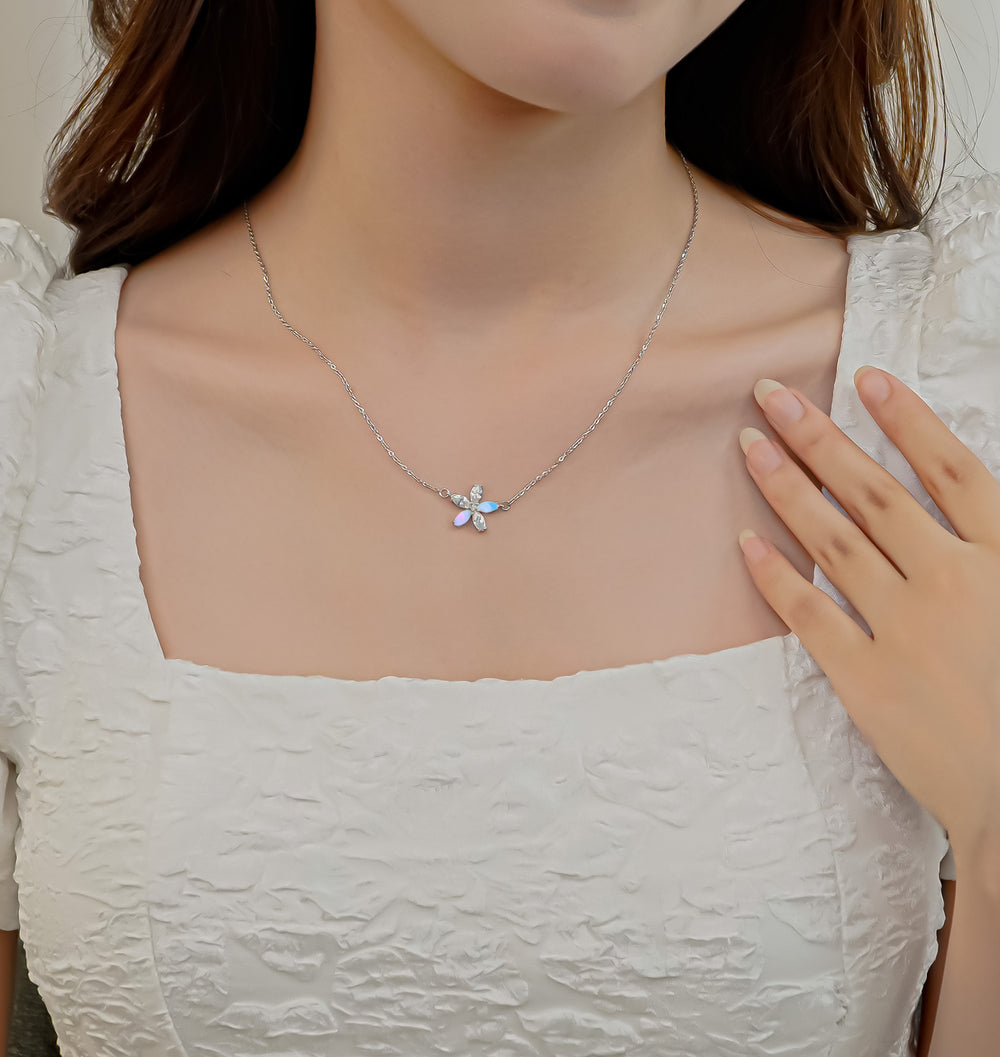 Celestial Bloom Necklace Silver