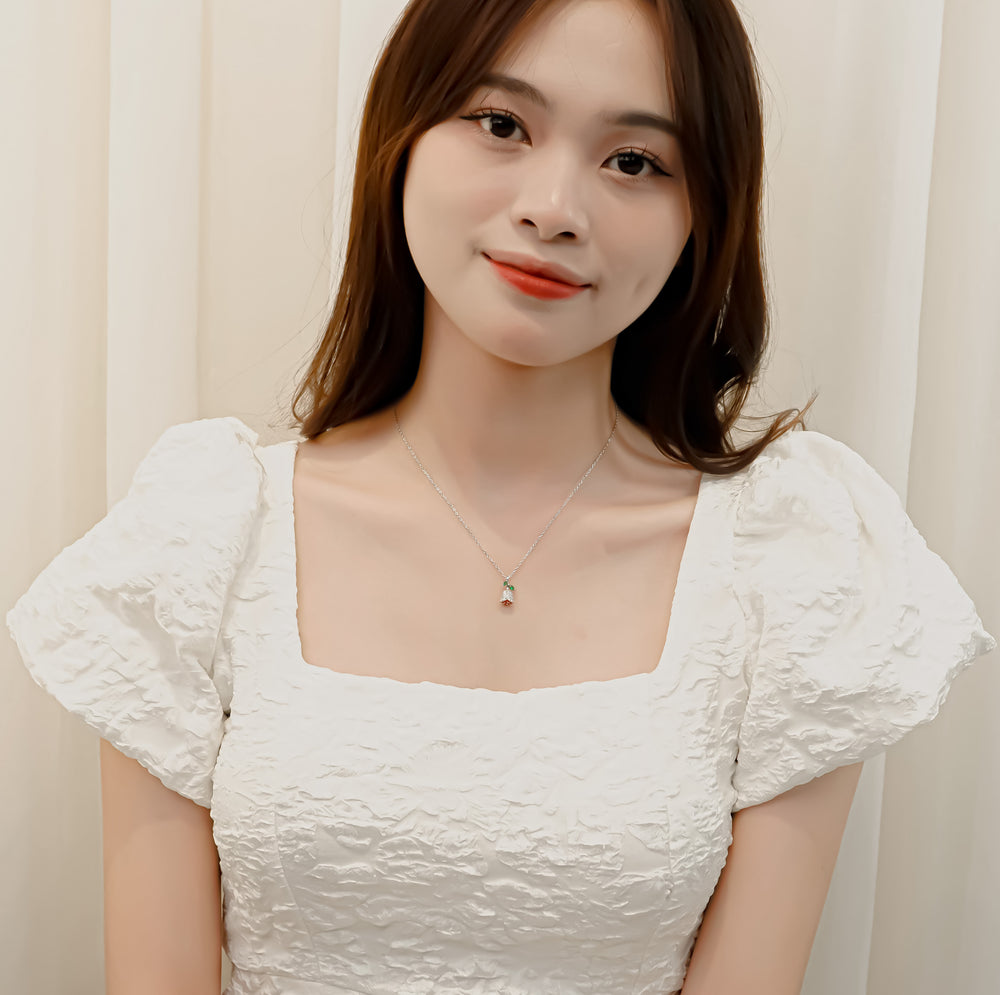 Love Rosebud Necklace Silver