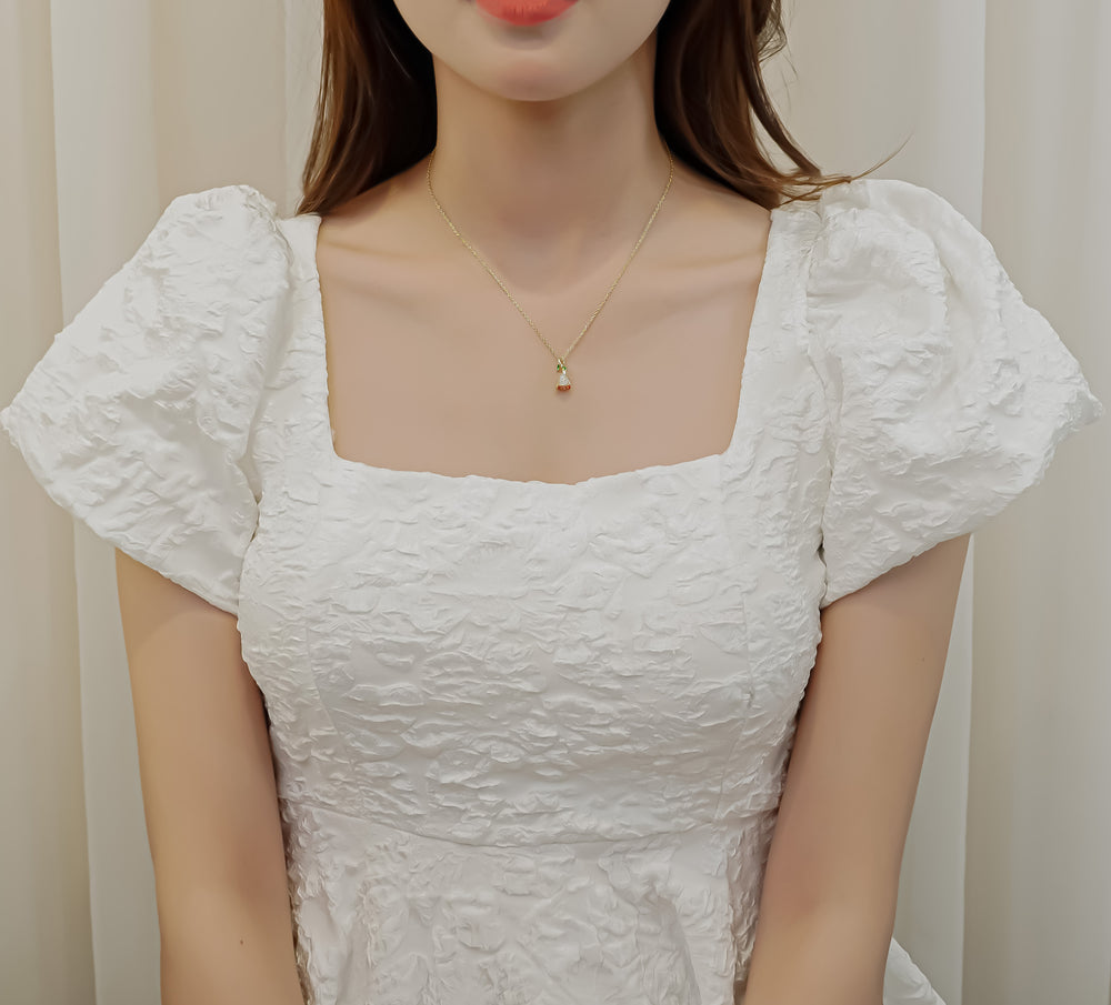 Love Rosebud Necklace Gold