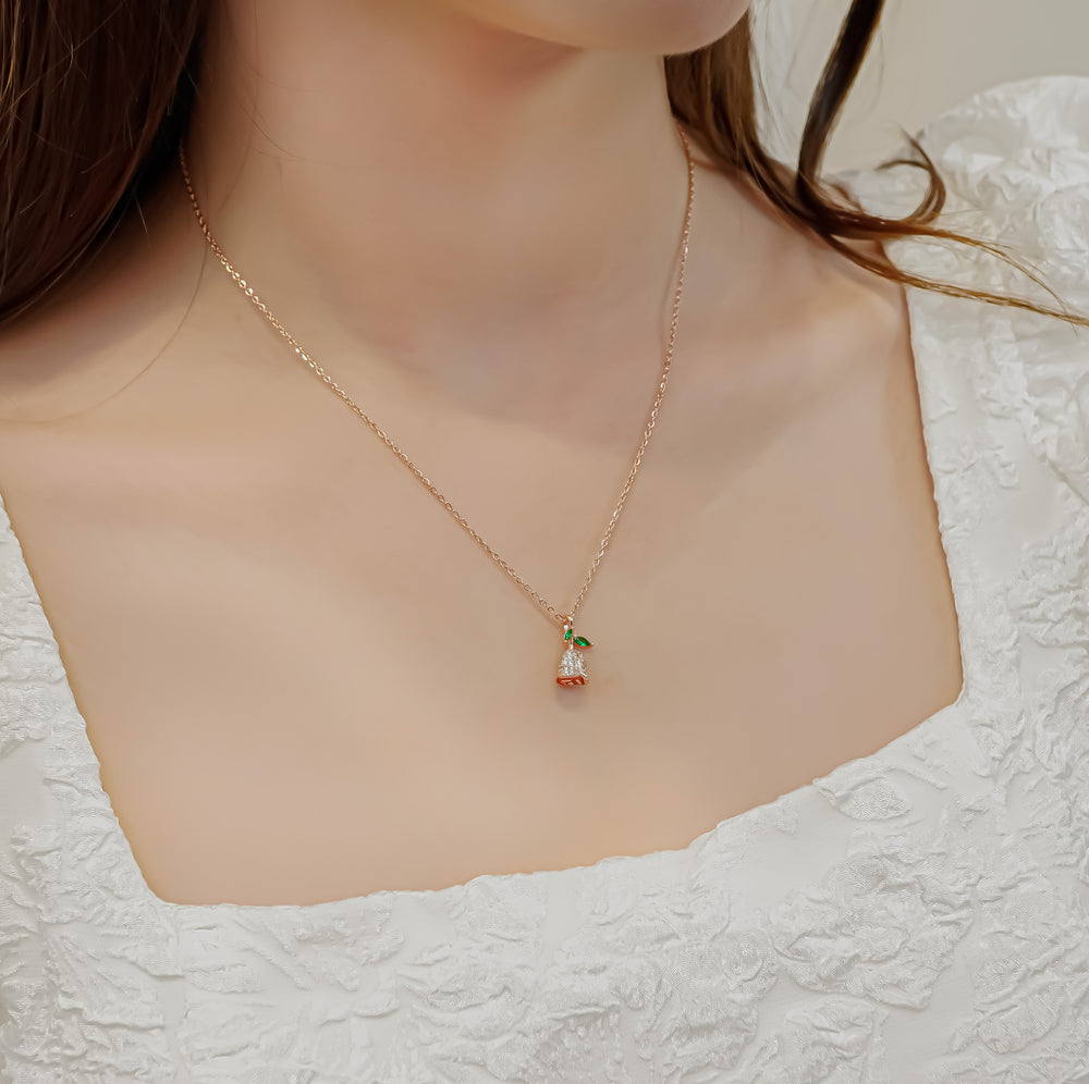 Love Rosebud Necklace Rose Gold