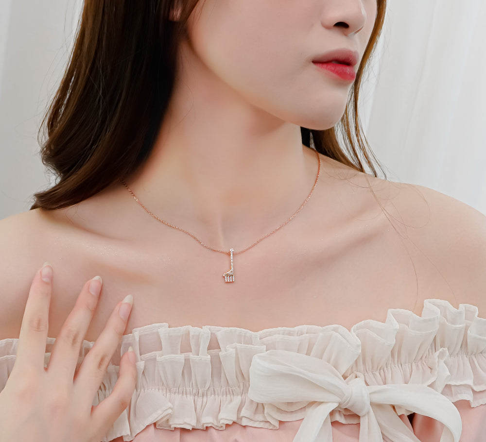 Sparkling Giraffe Necklace Rose Gold