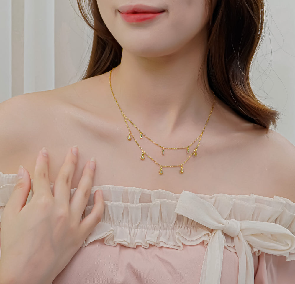 Double Layer Star Pendant Necklace Gold
