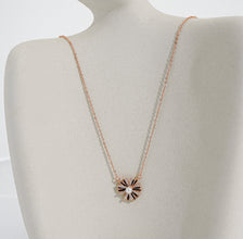 Dây chuyền nữ LAMY Sweet Daisy Necklace Rose Gold 6444