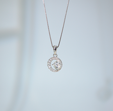 Dây chuyền kim cương Moissanite LAMY Crescent Shine 5 ly kiểm định GRA CDEDN005 - Hàng chính hãng đã kiểm định