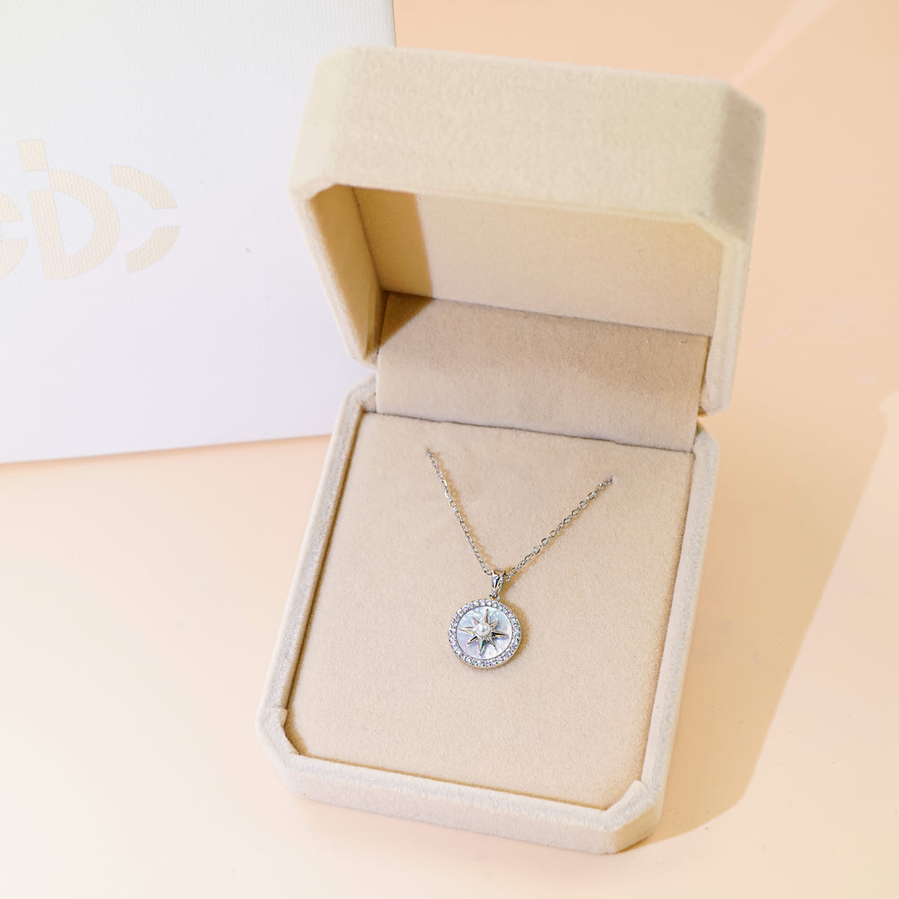 Lumen Stella Necklace Silver