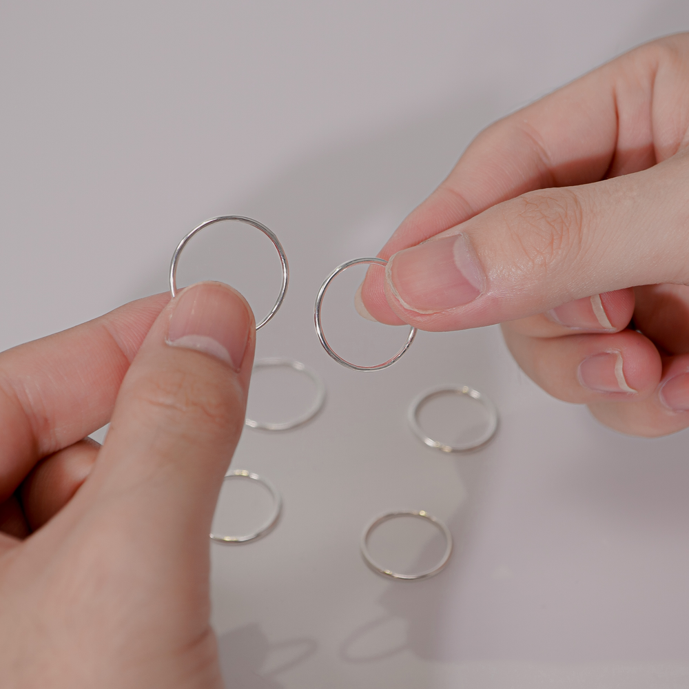 Basic Circle Couple Ring Silver, nhẫn đai tròn trơn rất mảnh