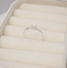 Nhẫn bạc nữ CDE Stone Butterfly Silver Ring CDE8377SV - Nhẫn bạc ta cao cấp