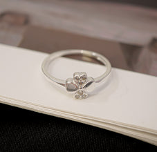 Nhẫn bạc LAMY Four Leaf Stone Ring Silver CDE8350- Nhẫn bạc ta cao cấp