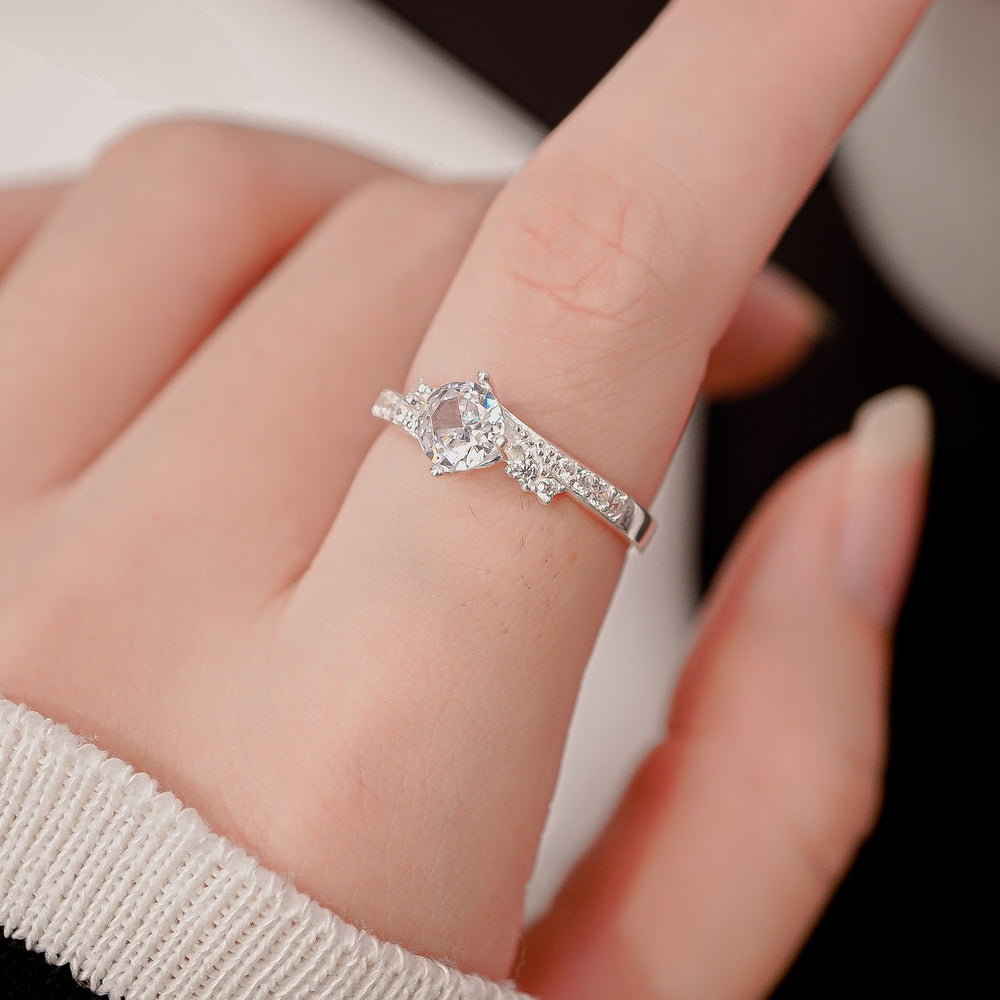 Elegant Stone Ring Silver
