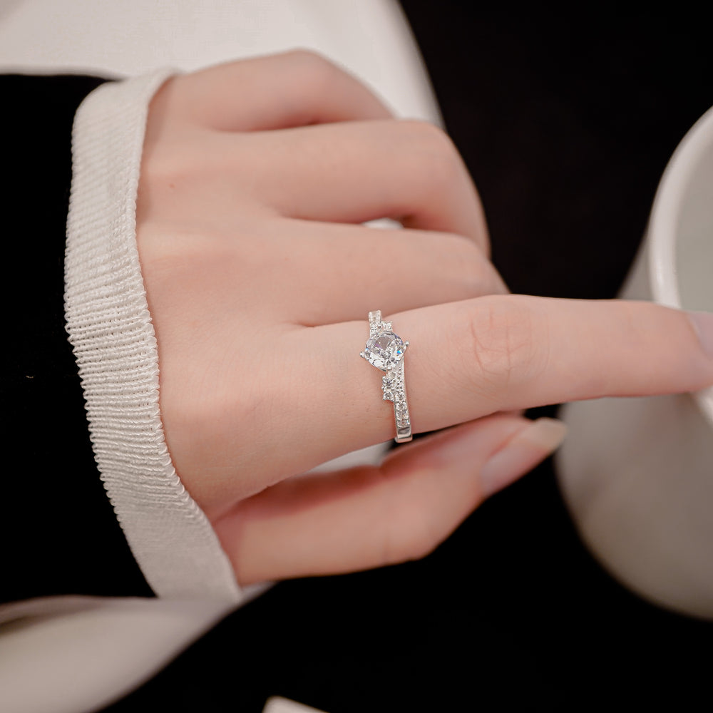 Elegant Stone Ring Silver