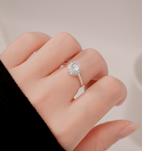 Nhẫn bạc LAMY Flower Halo Cluster Ring Silver CDE8351- Nhẫn bạc ta cao cấp