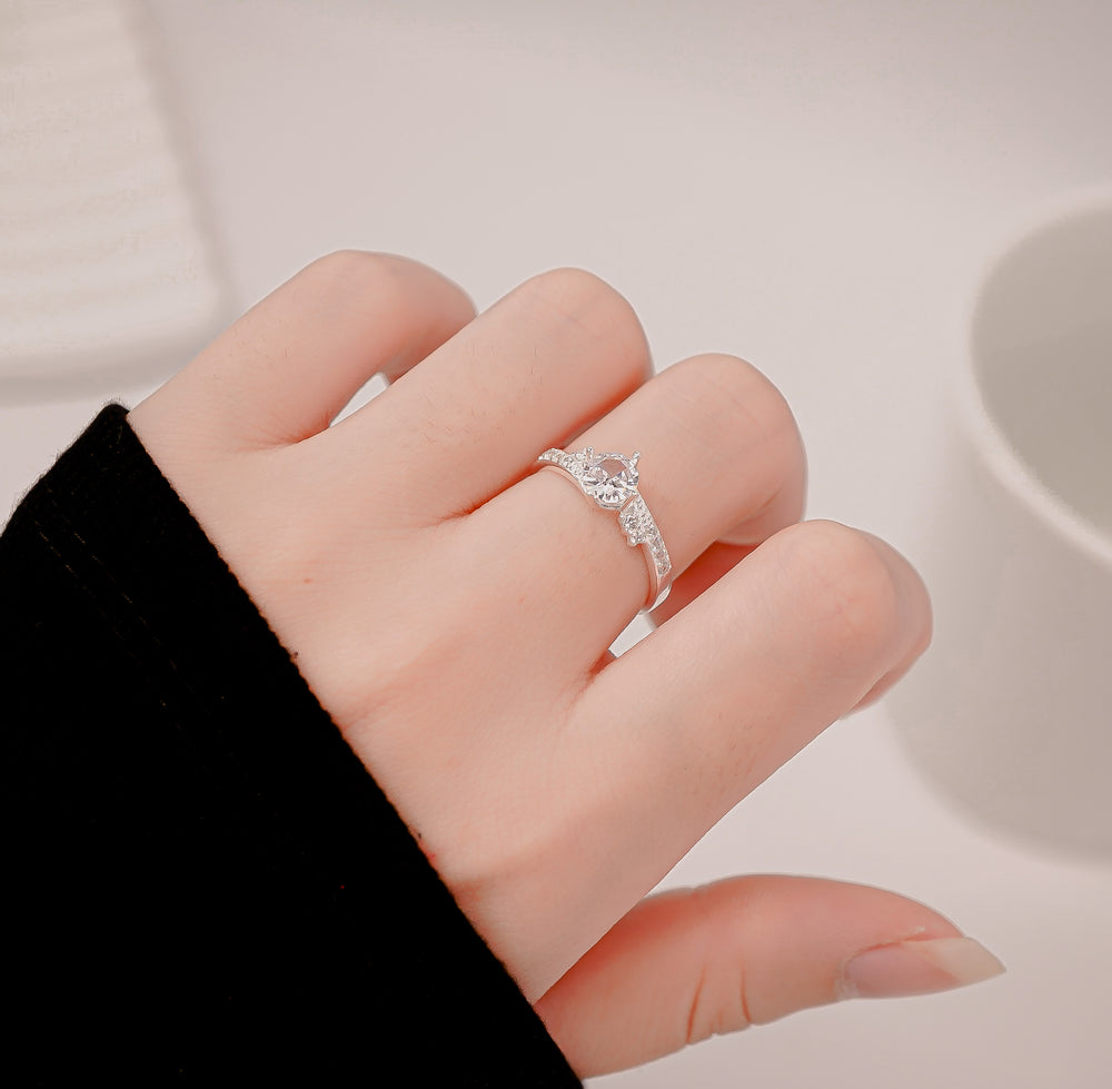 Elegant Stone Ring Silver