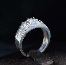 Nhẫn bạc nam CDE Round Cut Stone Silver Ring CDE8368- Nhẫn bạc ta