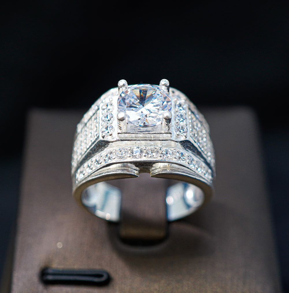 Unique Shiny Square Ring Silver