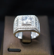 Nhẫn bạc nam CDE Round Cut White Stone Men's Silver Ring CDE8364- Nhẫn bạc ta