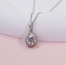 Dây chuyền kim cương Moissanite LAMY Teardrop Halo CDEDN038WH - Hàng chính hãng đã kiểm định