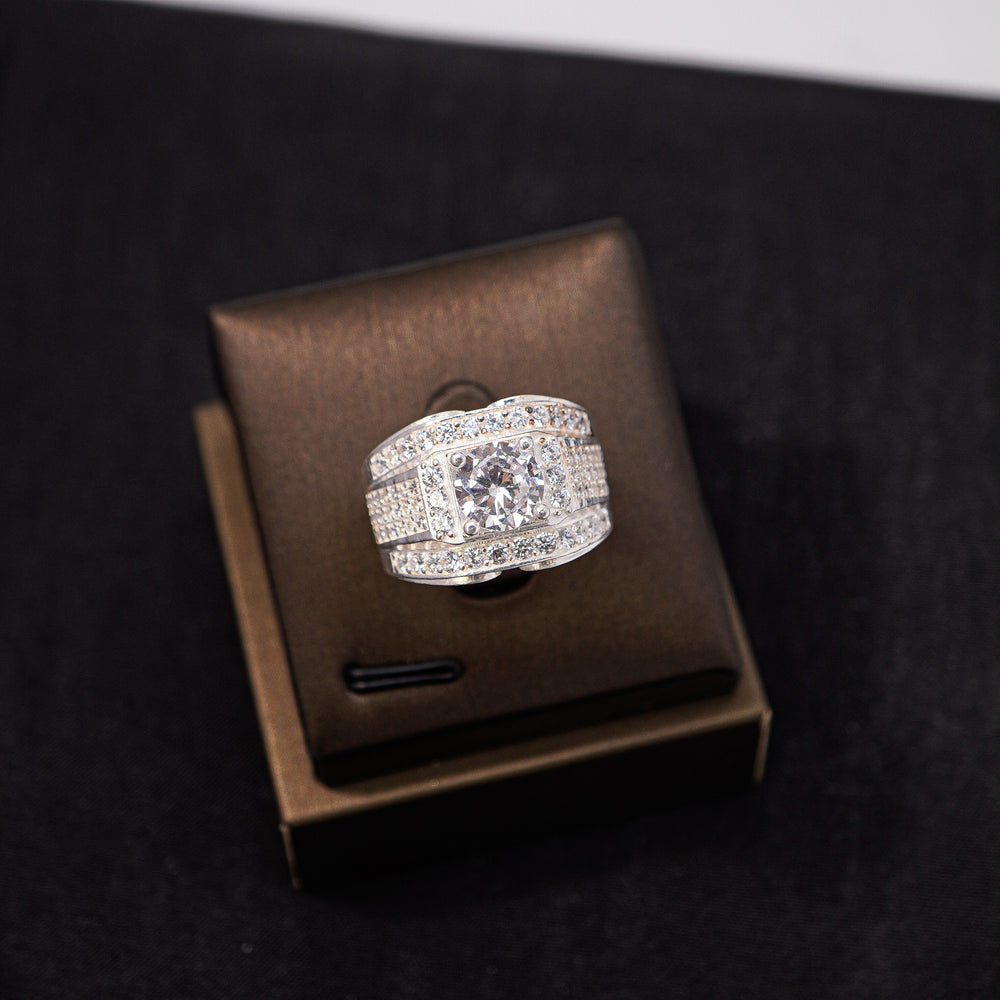 Unique Shiny Square Ring Silver