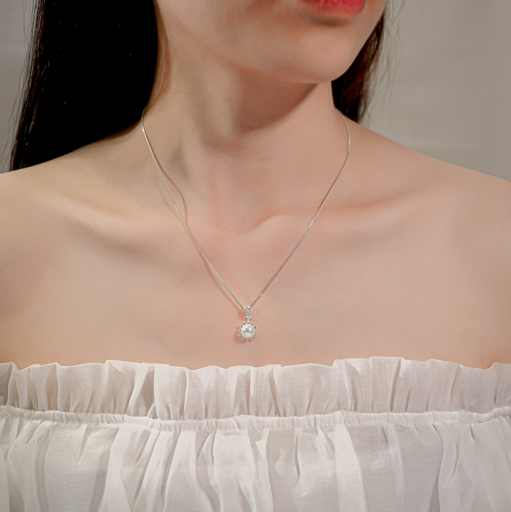 Pearl Flower Pendant Necklace Silver - 6249SV