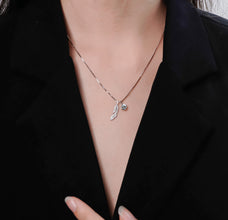 Dây chuyền kim cương Moissanite LAMY Leaflight Charm 5 ly kiểm định GRA CDEDN013 - Hàng chính hãng đã kiểm định