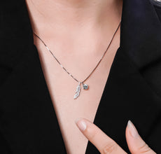 Dây chuyền kim cương Moissanite LAMY Leaflight Charm 5 ly kiểm định GRA CDEDN013 - Hàng chính hãng đã kiểm định