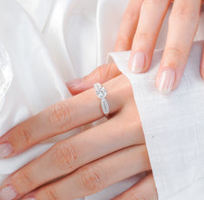 Nhẫn bạc nữ LAMY Queen Silver Ring CDE8284